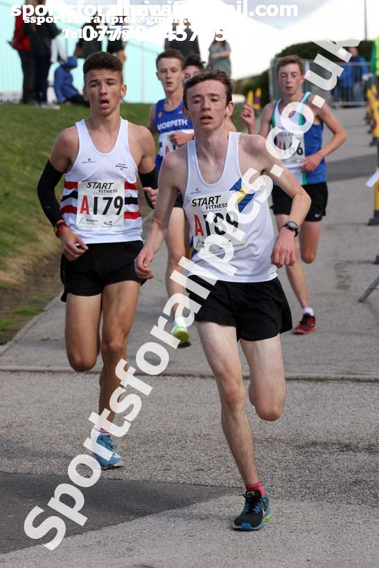 Mens under-17s  Northern 3 Stage Road Relay, SportsCity, Manchester. Photo: David T. Hewitson/Sports for All Pics